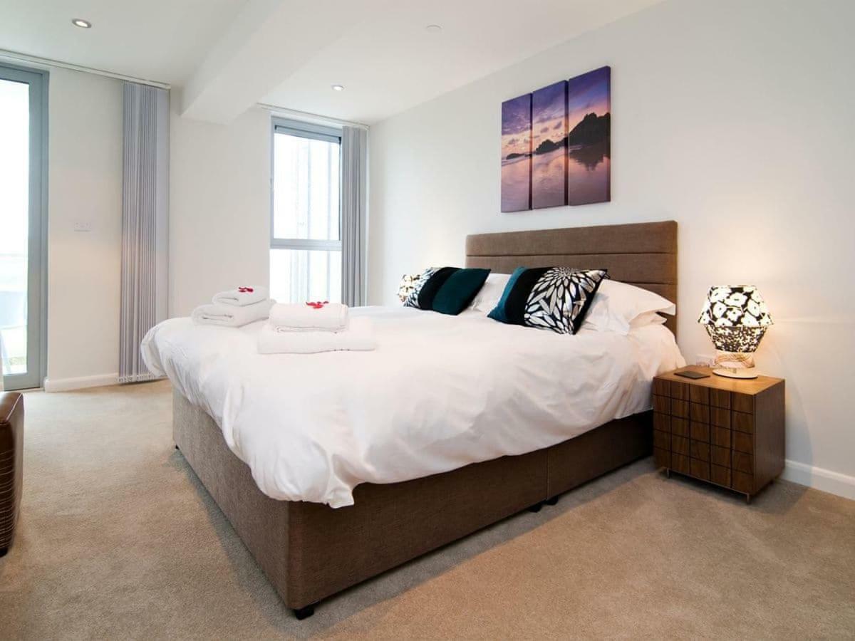 22 Zinc Apartment